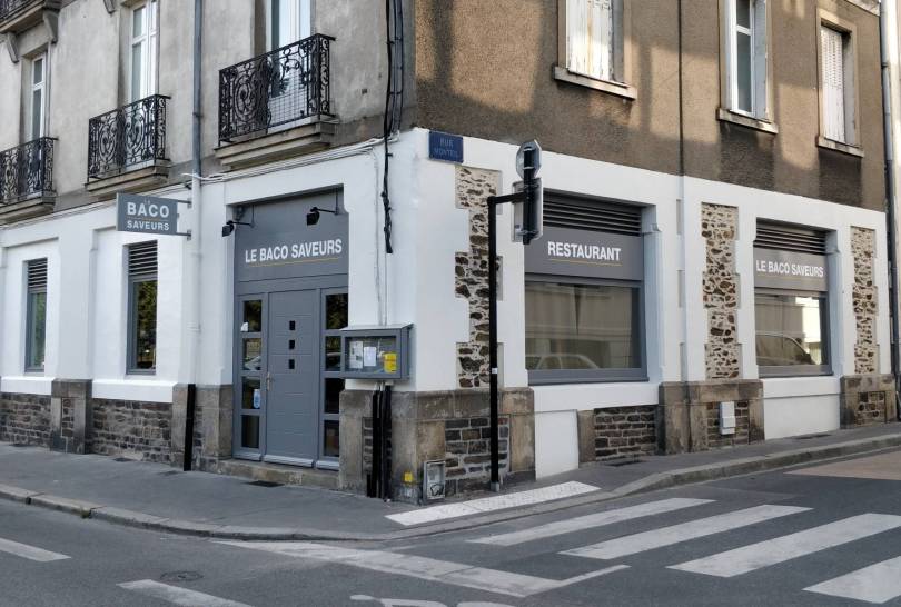 Faade restaurant  Nantes aprs travaux